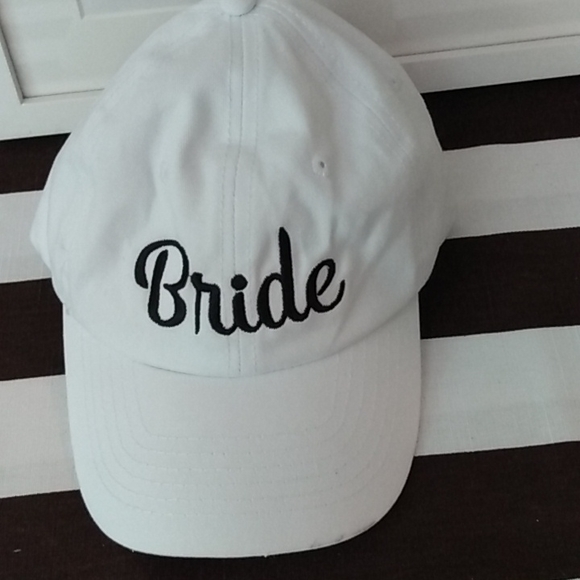 Hat - Picture 4 of 7